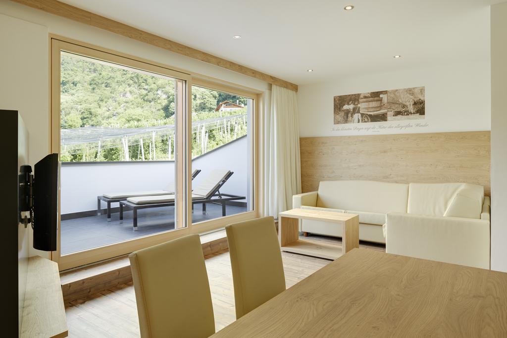 Appartamento con 1 Camera da Letto, Balcone e Vista Montagna